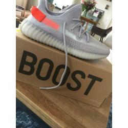 Yeezy boost 350