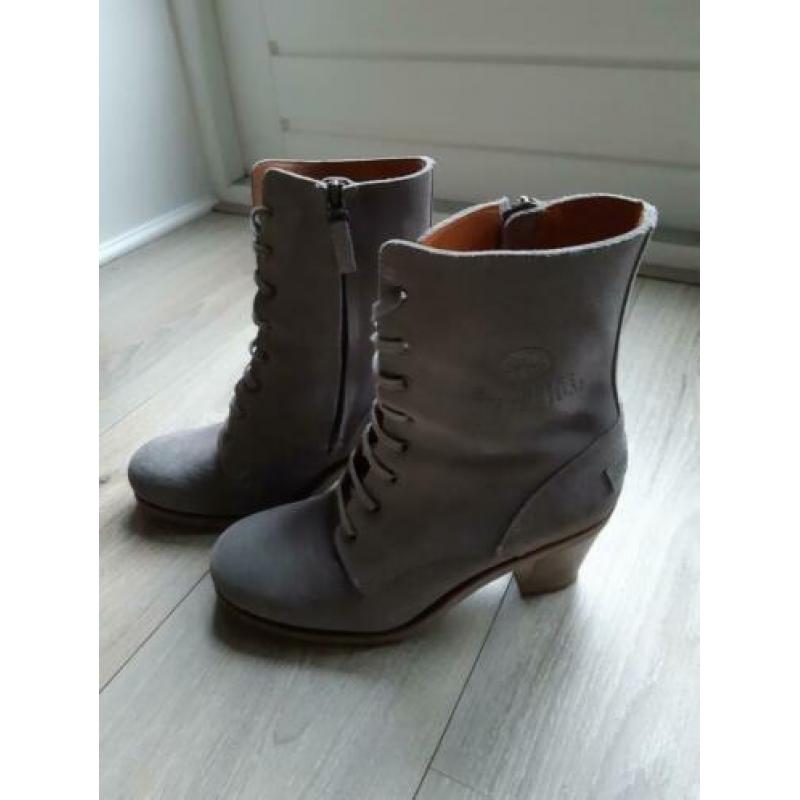 Shabbies grijs veterlaarsjes Maat 40