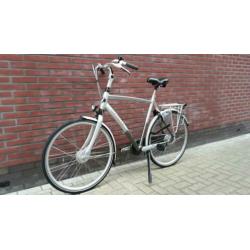 Gazelle Chamonix heren 61 cm. 8 versnellingen € 375,-