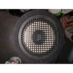 Subwoofer JBL met versterker