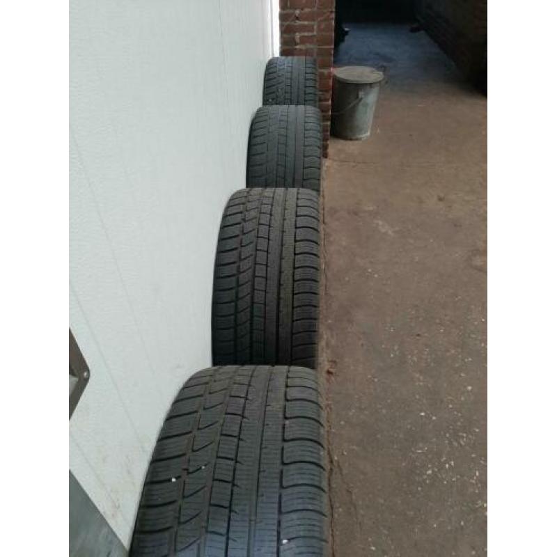 Mercedes AMG breedset velgen + band.