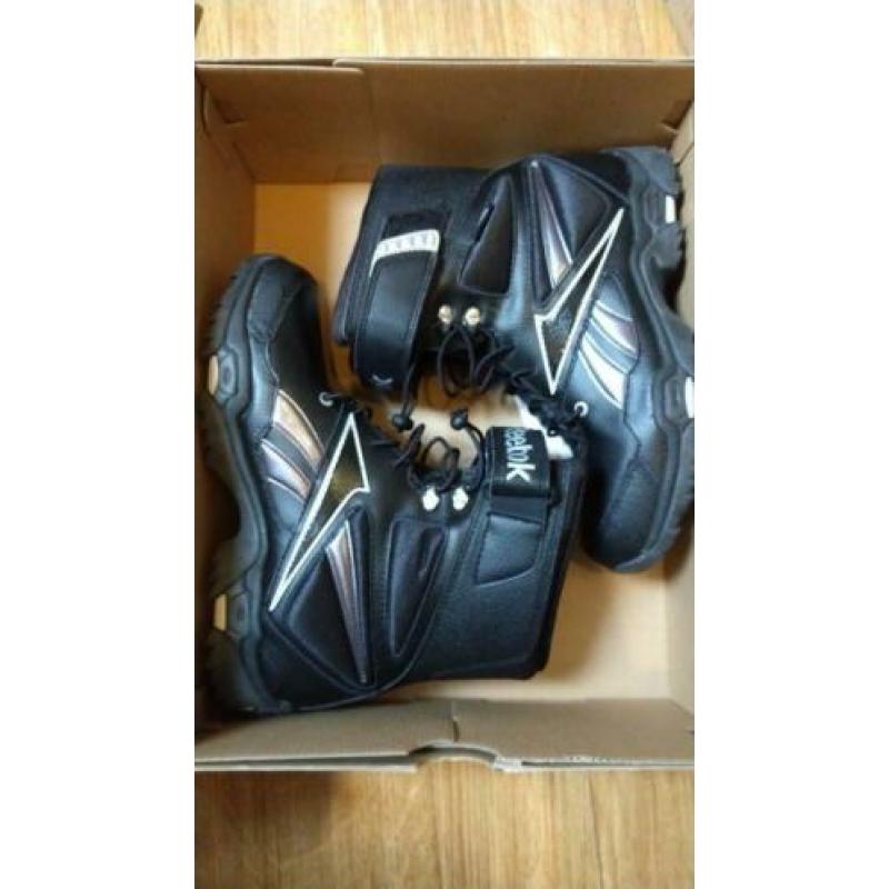 Reebok schoenen maat 38. Nieuw