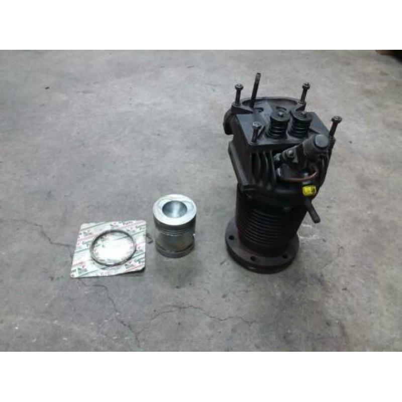 Lister Petter PH cylinder met zuiger en kop