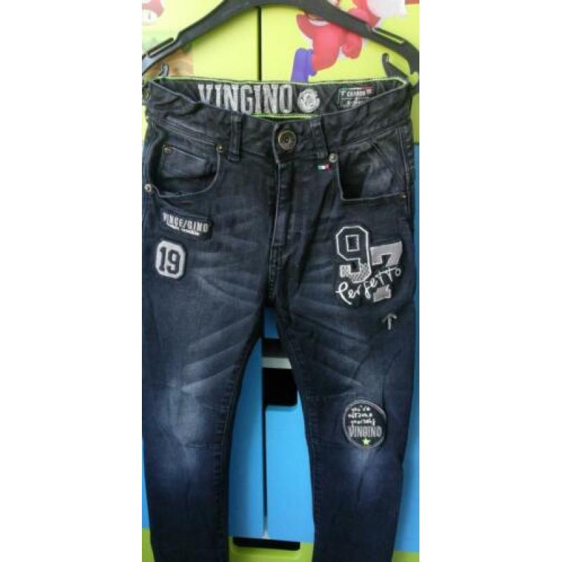 Broek van vingino maat 134 / 9