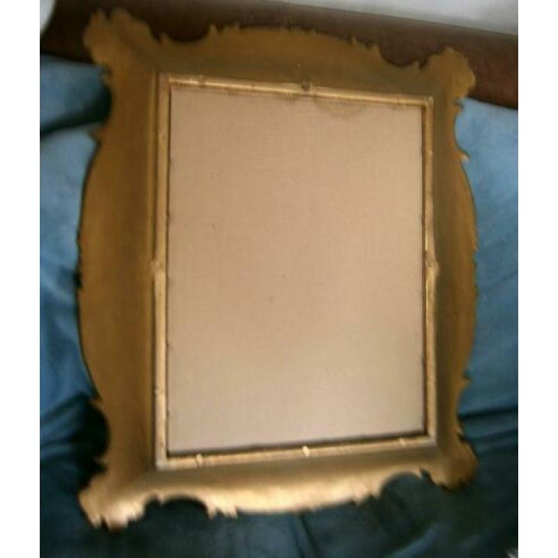 Brocante spiegel wit met gouden accenten