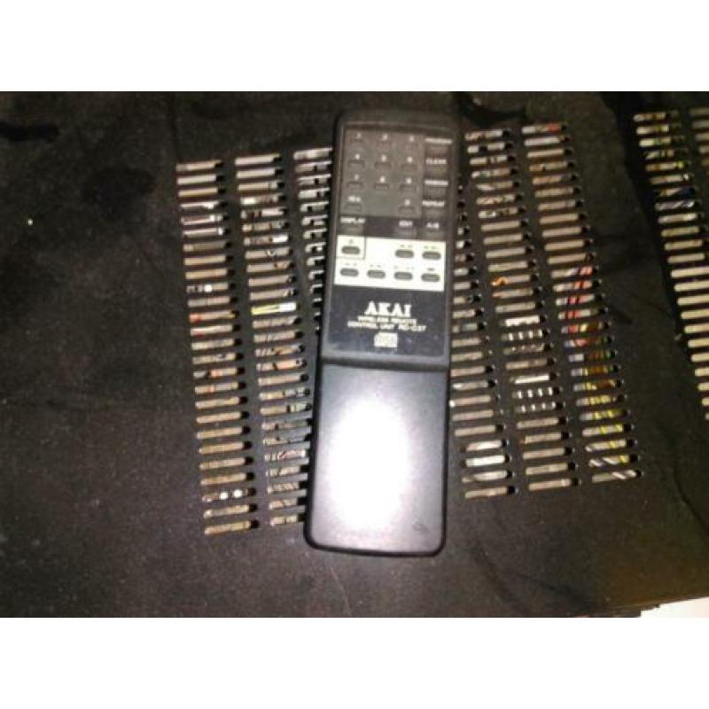 AKAI AA-V25L audio video receiver