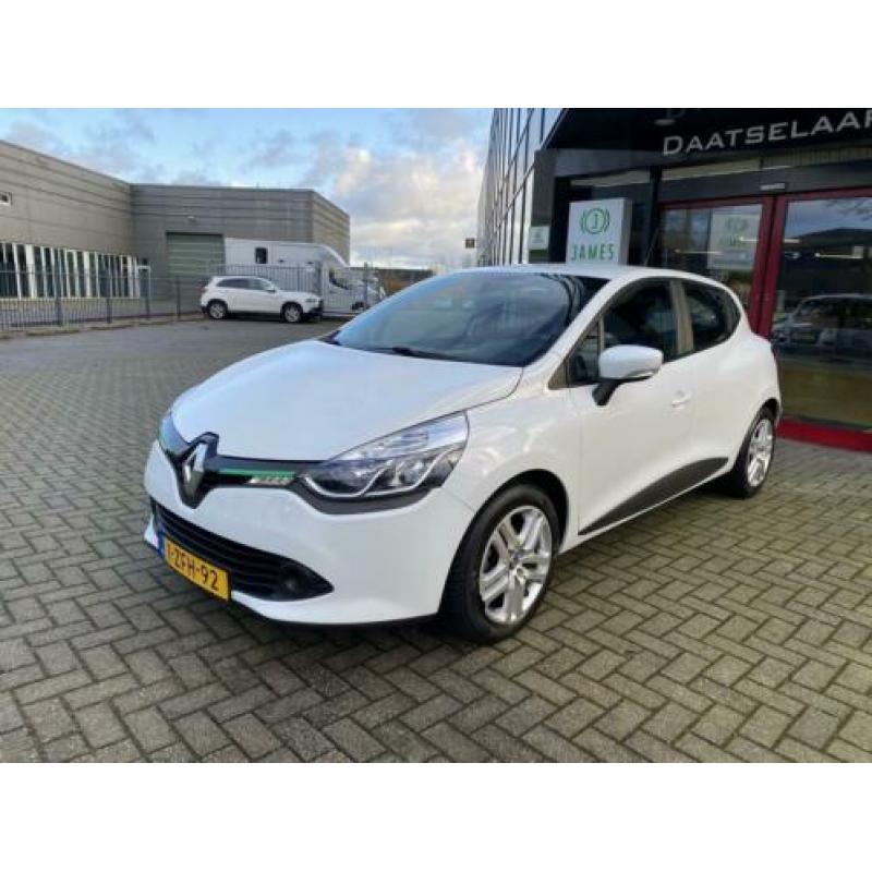Renault Clio 0.9 TCe Navigatie Airco € 8.944,00
