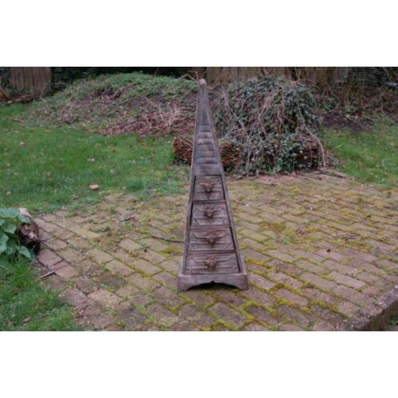 leuk pyramide kastje opknappertje