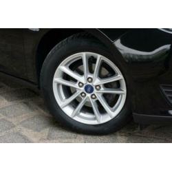 Ford Focus Wagon 1.0 | Geen import | Navigatie | Velgen