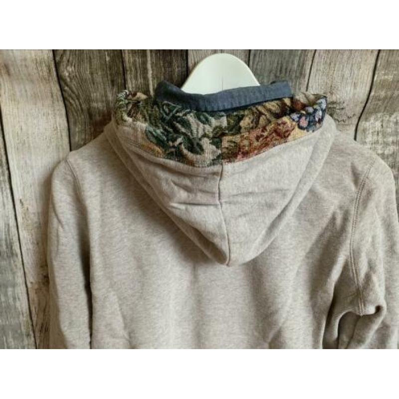 Super mooie hoodie met vaste blouse (Maat S)
