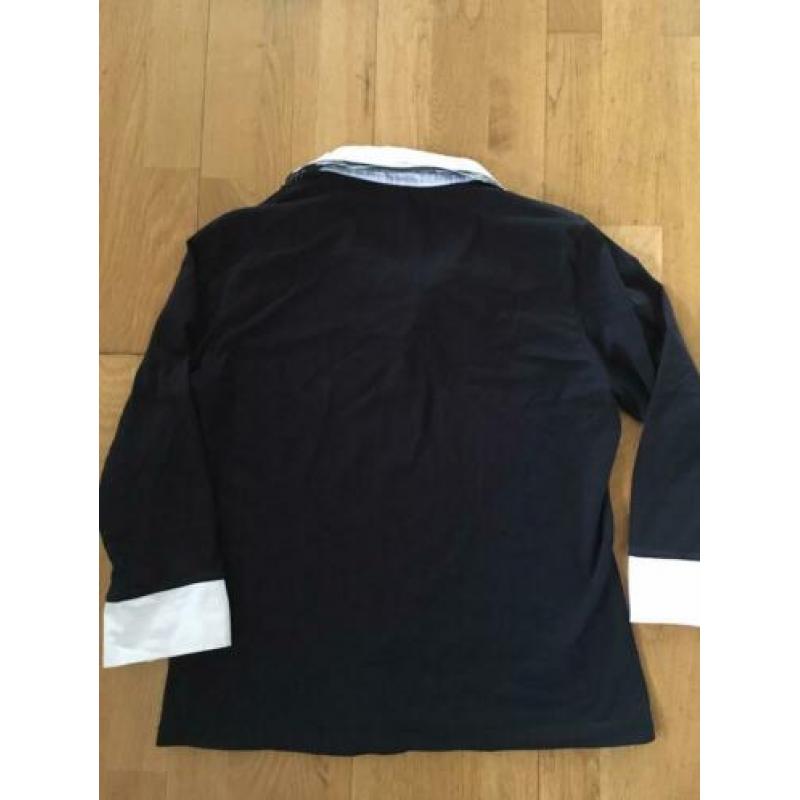 Zwart Gerry Weber shirt maat 42 witte kraag en manchetten