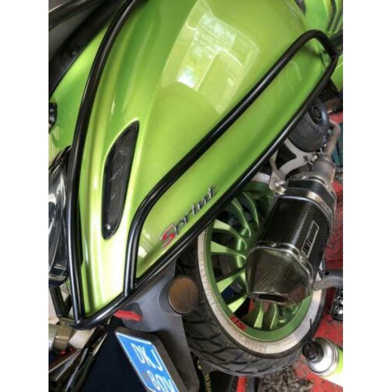 Vespa uitlaat