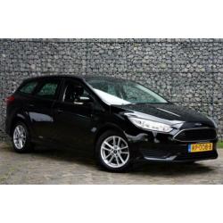 Ford Focus Wagon 1.0 | Geen import | Navigatie | Velgen