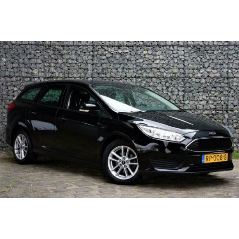 Ford Focus Wagon 1.0 | Geen import | Navigatie | Velgen