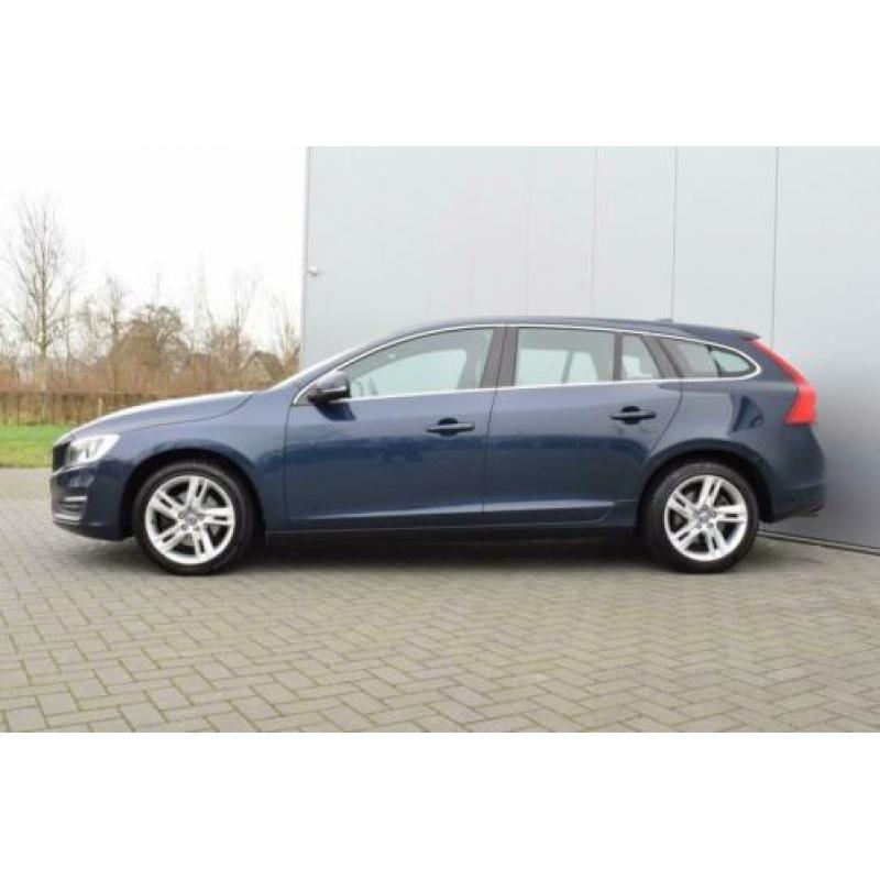 Volvo V60 1.6 D2 Summum Navi Leer/stoelverwaming Ecc Cruise