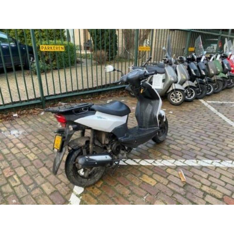 SYM X-PRO bezorgscooter | BROM | BJ 2019 | Schade