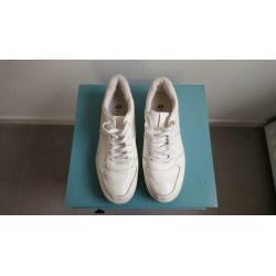 Witte gympen H&M Mt 40 weinig gedragen