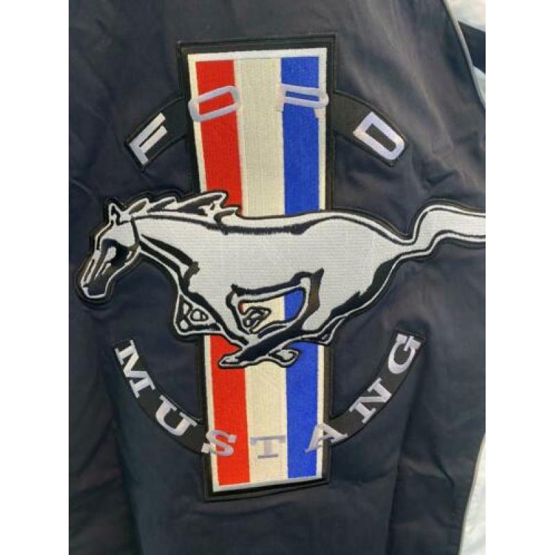 Schitterend shirt NIEUW van Ford Mustang, blauw/wit, maat XL