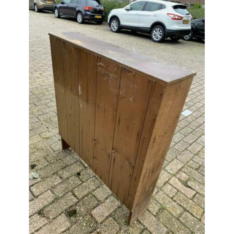 Brocante antieke grutters / vakkenkast