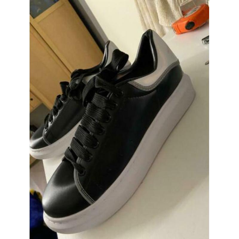 alexander mcqueens maat 43