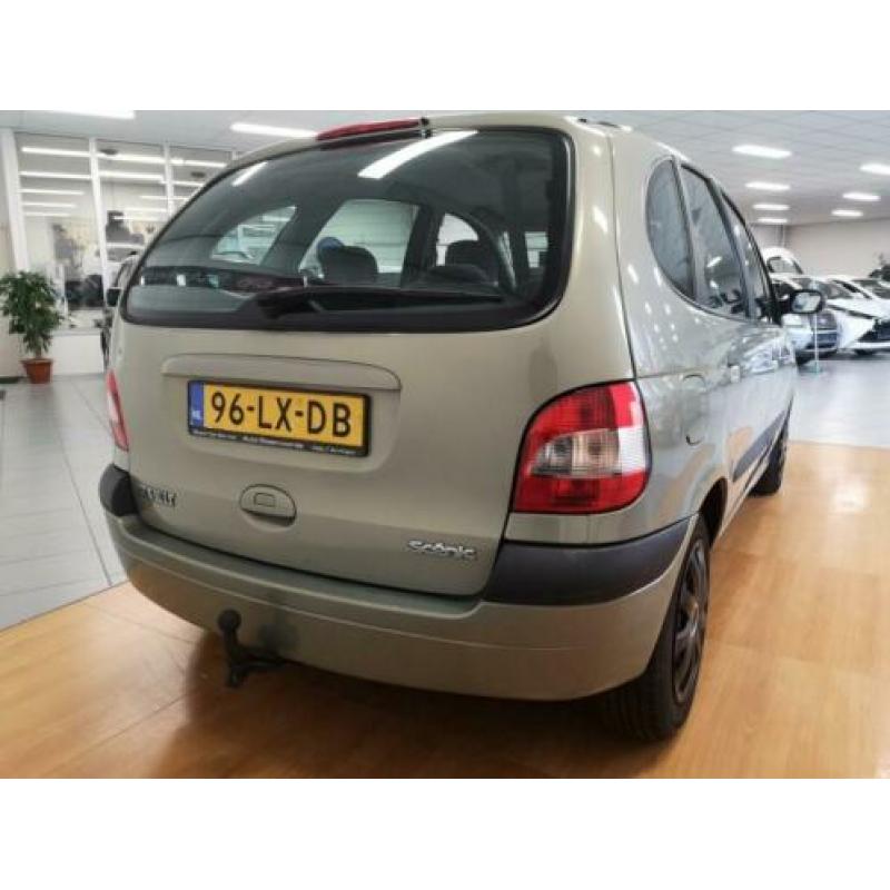 Renault Scénic 1.6-16V NIEUWE APK ! (bj 2003)