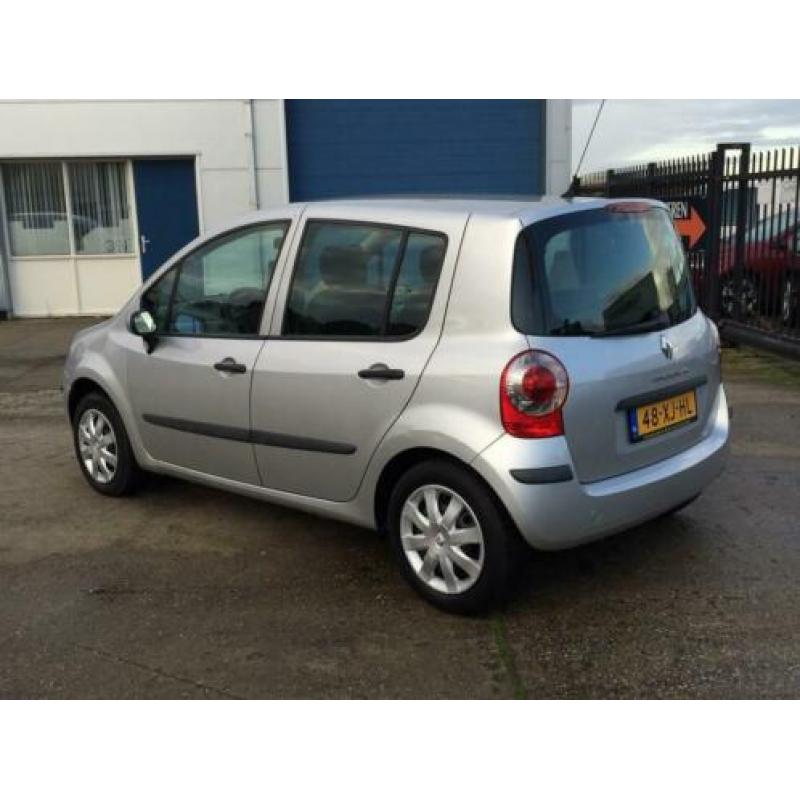 Renault Modus 1.6-16V AUTOMAAT Dynamique 5-DEURS, AIRCO, CRU