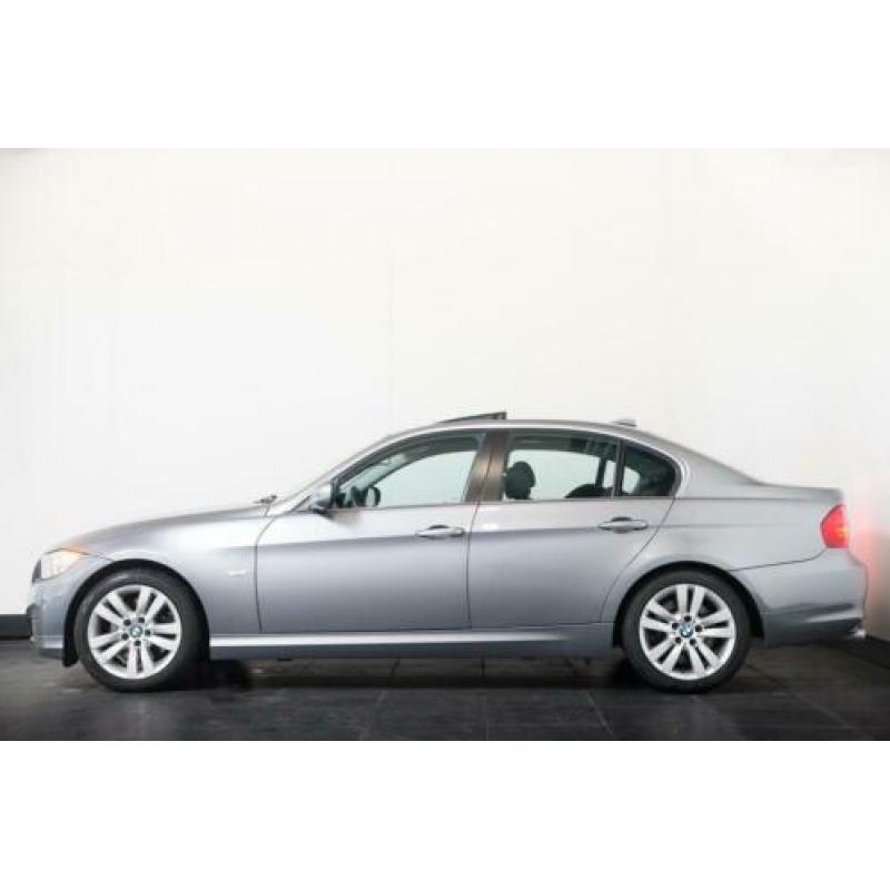BMW 3 Serie 325d High Executive € 11.900,00