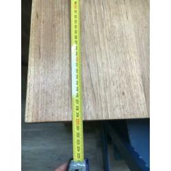 Mooie grote eettafel ( teakhout) 97,5 x 220