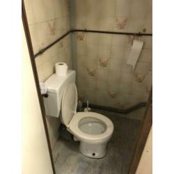 Te koop, Toiletunit 3 x 3 M