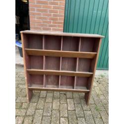 Brocante antieke grutters / vakkenkast