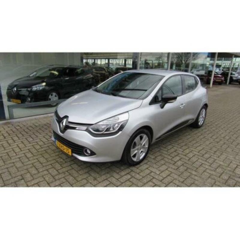 Renault Clio 0.9 Tce Airco Navigatie Cruise Con € 8.940,00