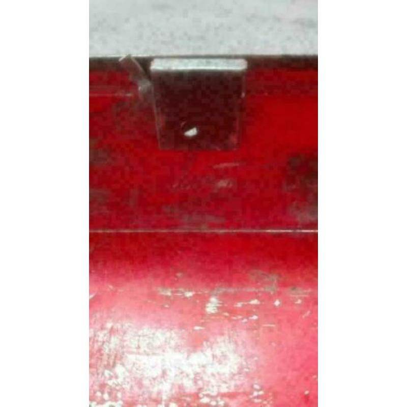 Oude blikken spaarpot
