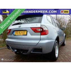 BMW X3 2.0d Executive 4WD. CRUISE CONTROL/TREKHAAK/ETC!