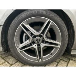 Mercedes-Benz A-Klasse 180 Business Solution AMG NAVIGATIE |