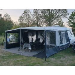 Hobby De Luxe 460 ufe met Mover en Airco