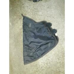Eskadron outdoor deken met hals maat 6,3 inch / 191cm