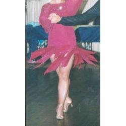 Elegante donkerrode Latin dansjurk mt 36-40