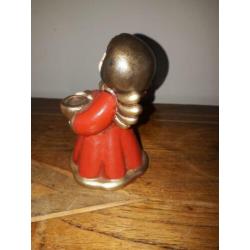 Bozner Thun engel rode jurk en gouden vleugels, 11 cm
