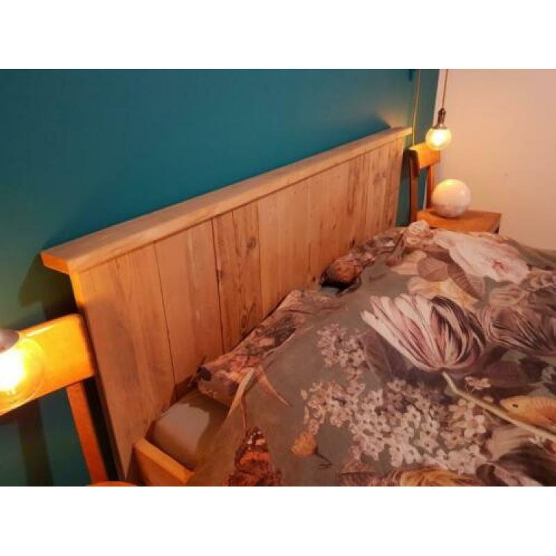 Tweepersoons bed