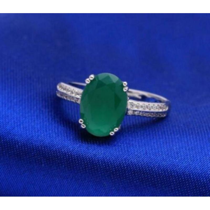 925 sterling zilveren ring met jade steen en witte zirkonen