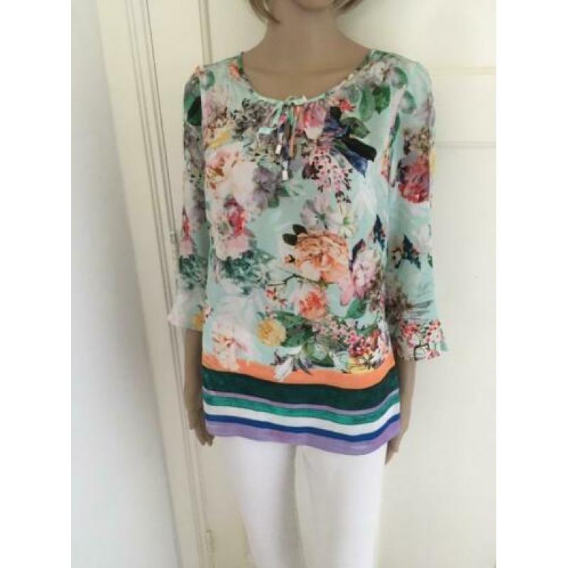 Maat 36 Caroline Biss top