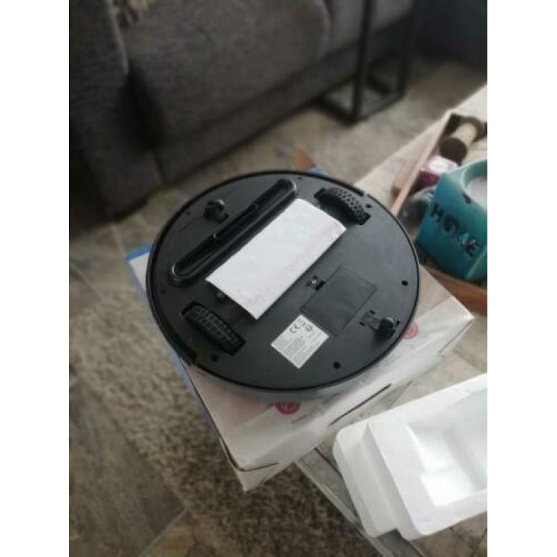 Robot stofzuiger nieuw!