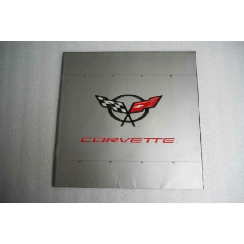Folder Chevrolet Corvette + kleurenstaat + poster (1998) (14