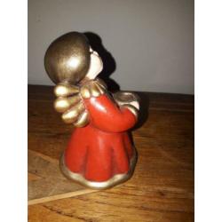 Bozner Thun engel rode jurk en gouden vleugels, 11 cm