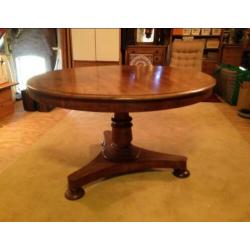 Antieke ronde eettafel uit omstreeks 1870