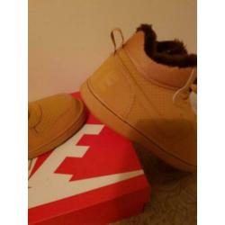 NIEUW Nike court borough mid winter camelkleur 38 ORGINEEL!