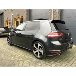 Volkswagen Golf 7 GTI PERFORMANCE 230PK DSG 2016 PANO LEER