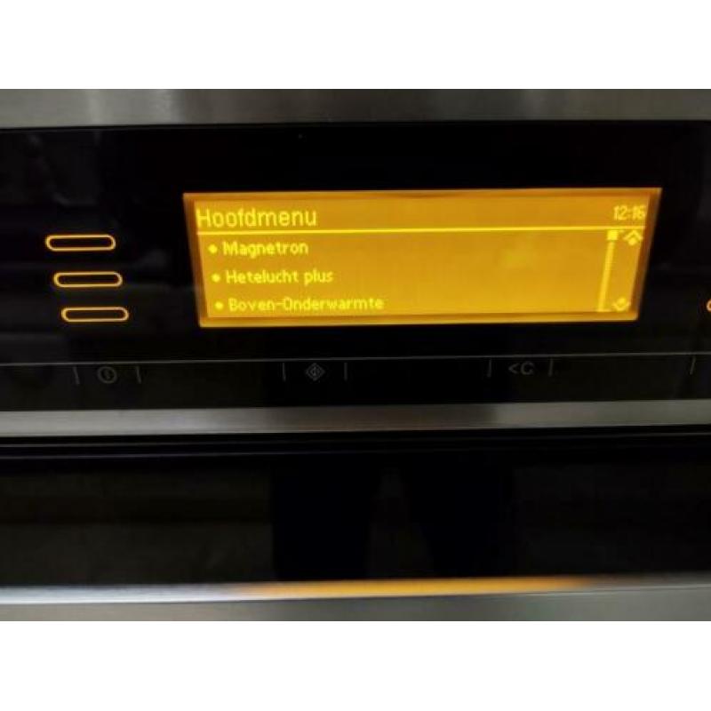 Zeer nette en luxe Miele combimagnetron vol opties. H5080BM