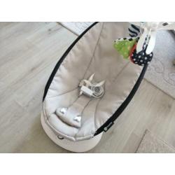 zeer nette 4moms wipstoel en baby badje