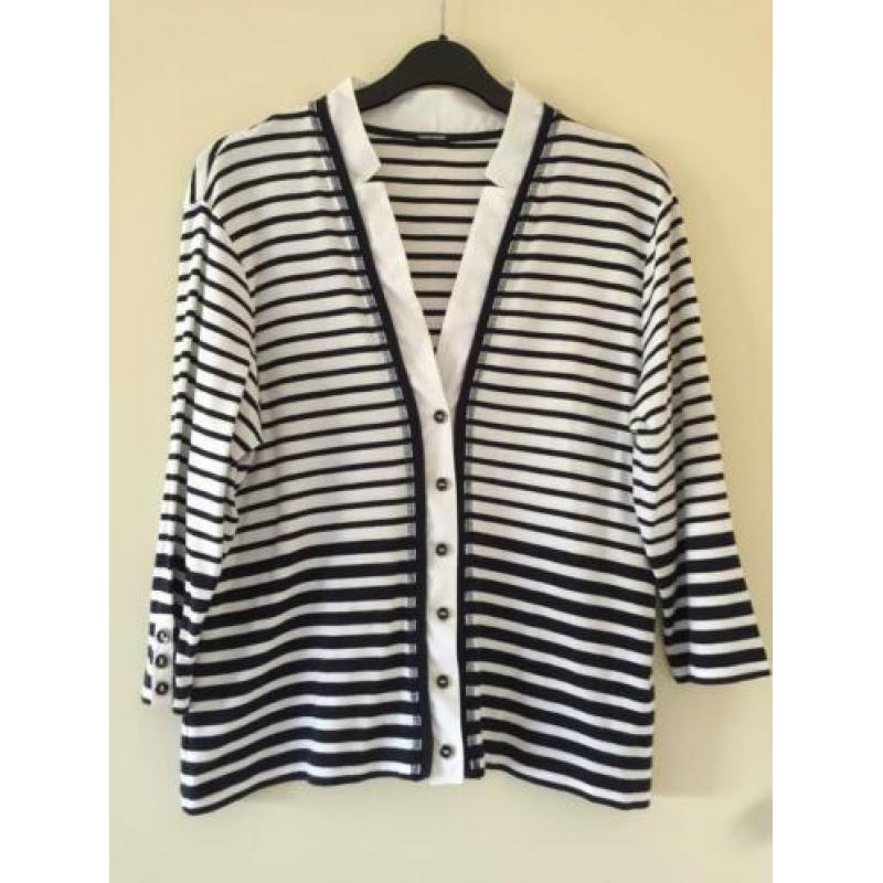 Vest van Gerry weber maat 44